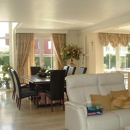 B&B Bij Lieve En Jos Hasselt Esterno foto