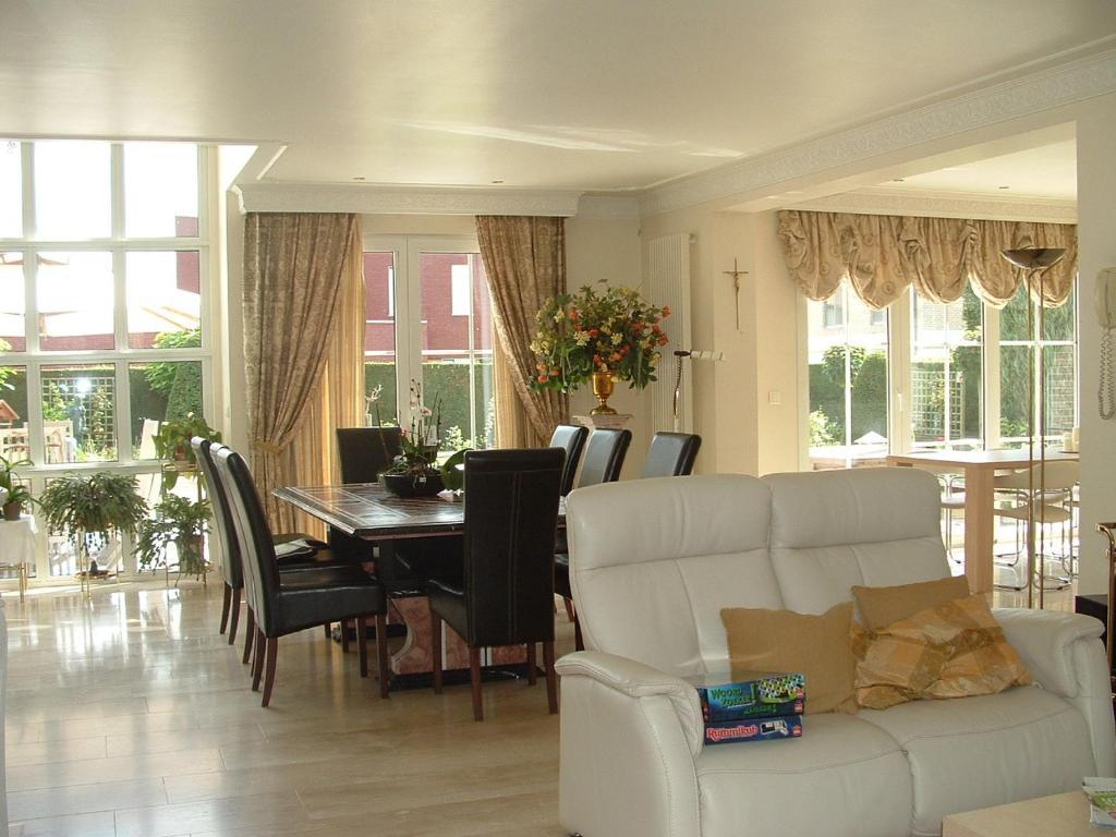B&B Bij Lieve En Jos Hasselt Esterno foto